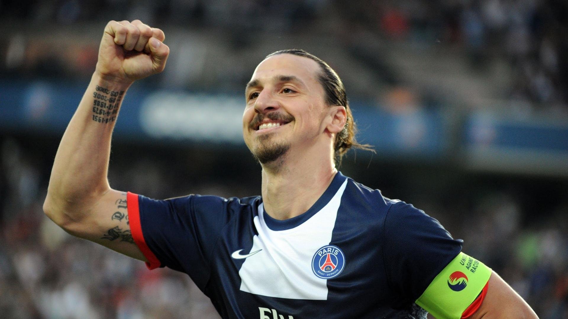 乐鱼体育app官方登录入口-明日欧联杯焦点战！密尔沃基雄鹿迎战波士顿凯尔特人，爆冷或上演  第1张