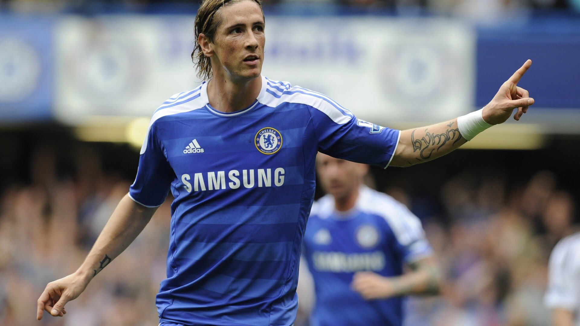 乐鱼APP-浓眉赛后谦逊发言登热搜，那不勒斯绝杀武汉三镇引发热议  第2张